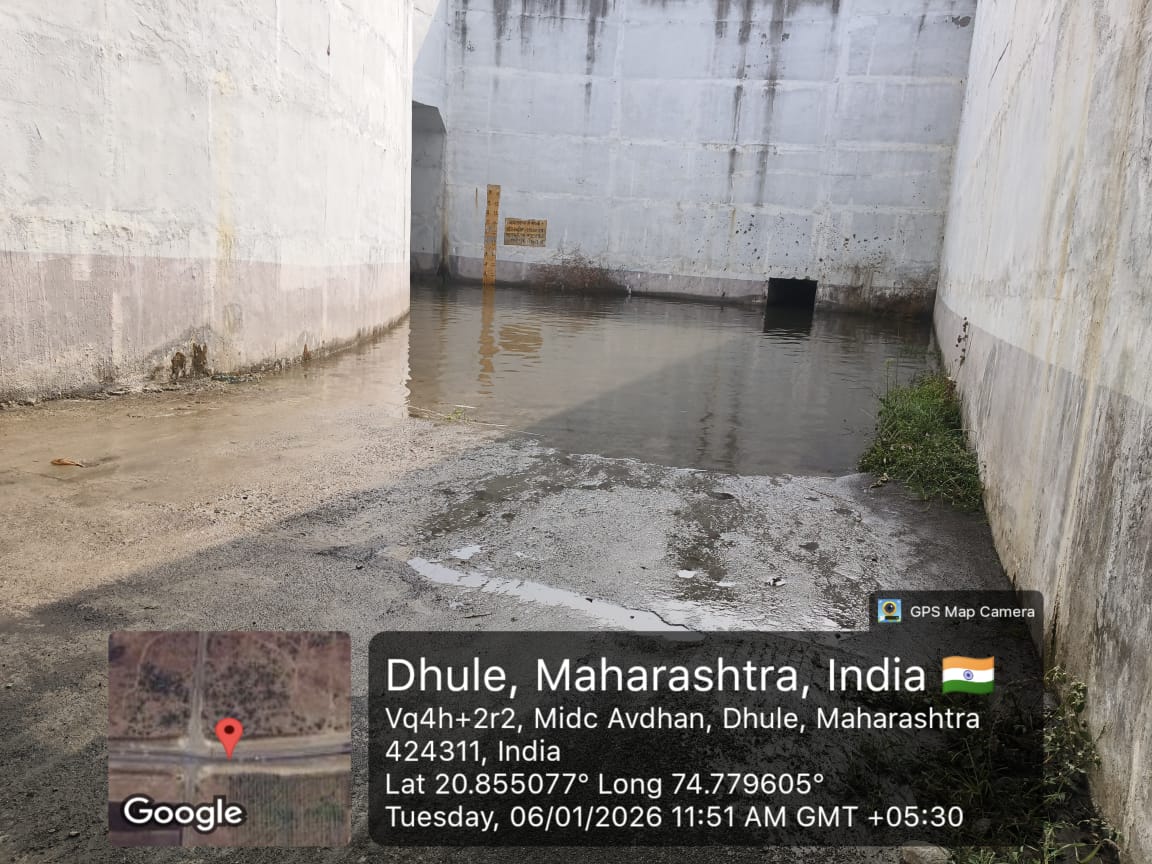 मोहाडी (धुळे )ते रानमळा सावळदा रेल्वे अंडर पास गेट मध्ये जास्त प्रमाणात पाणी साठल्याने नागरिकांचे होत आहेत हाल. धुळे…(रानमळा)…